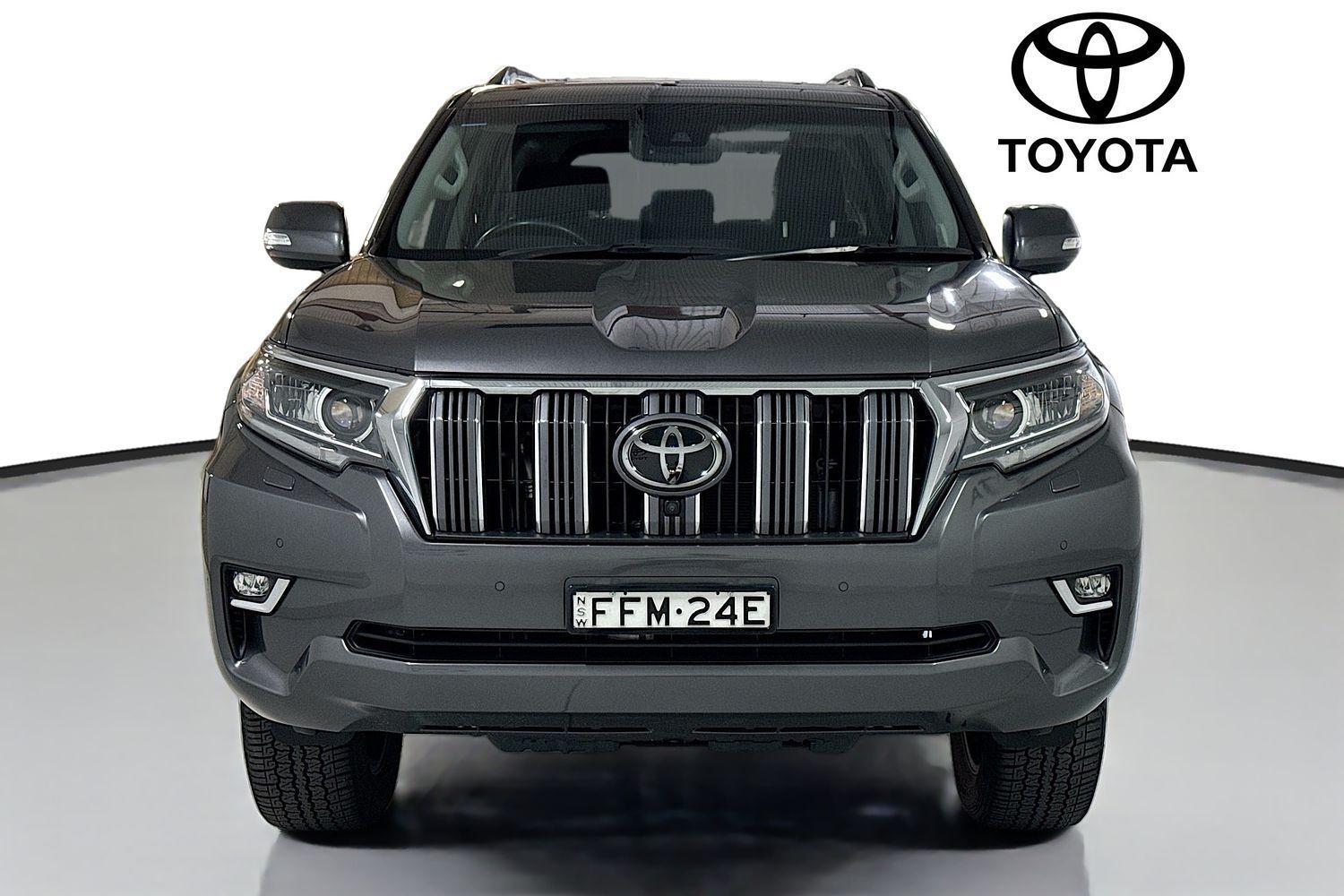 2023 Toyota Landcruiser Prado VX in Silver