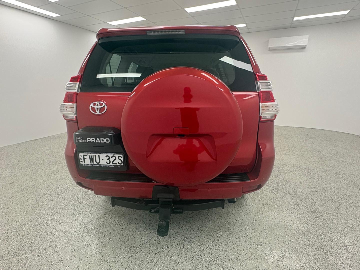 2016 Toyota Landcruiser Prado GXL in Red