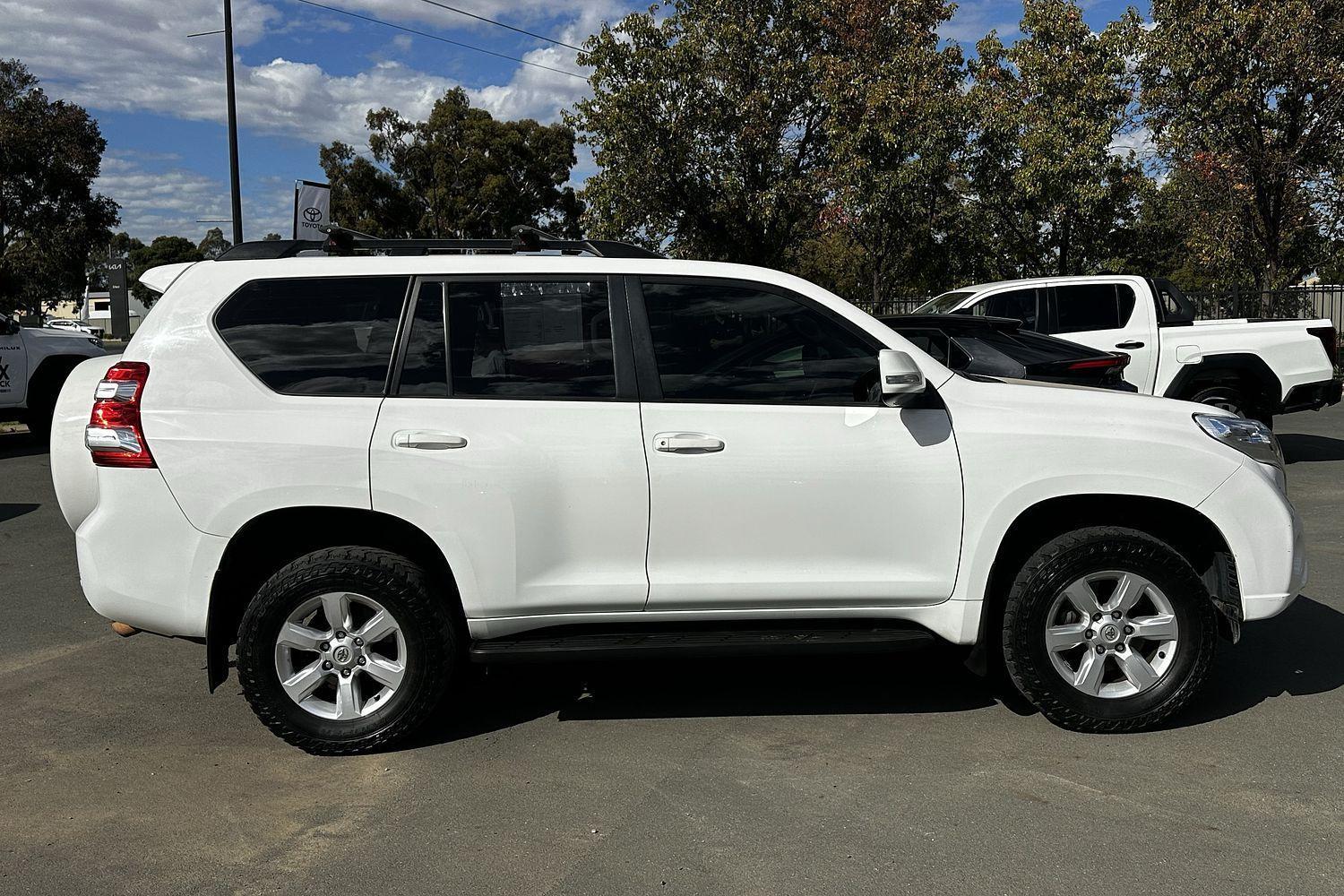 2016 Toyota Landcruiser Prado GXL in White