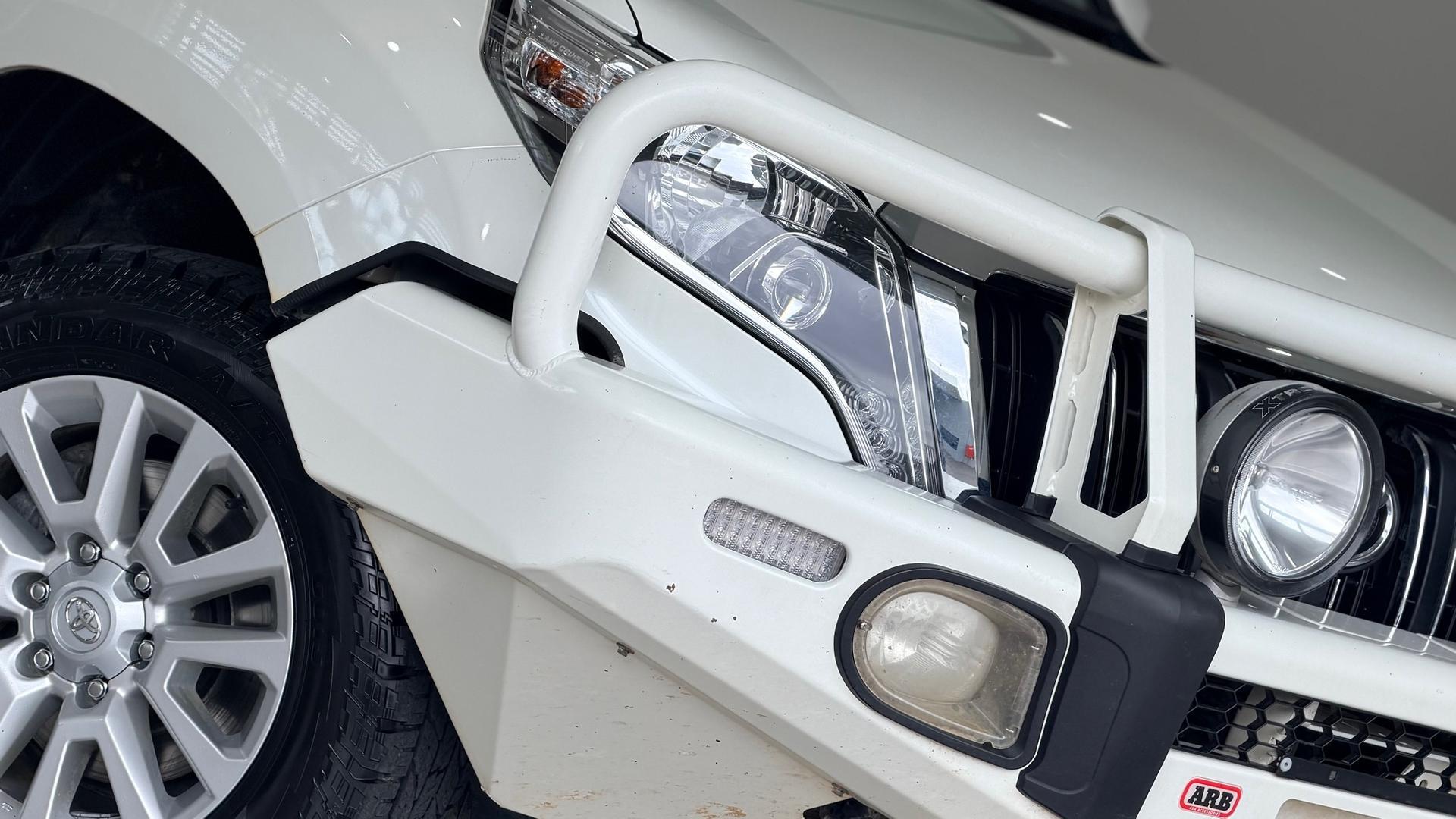 2017 Toyota Landcruiser Prado SE in White