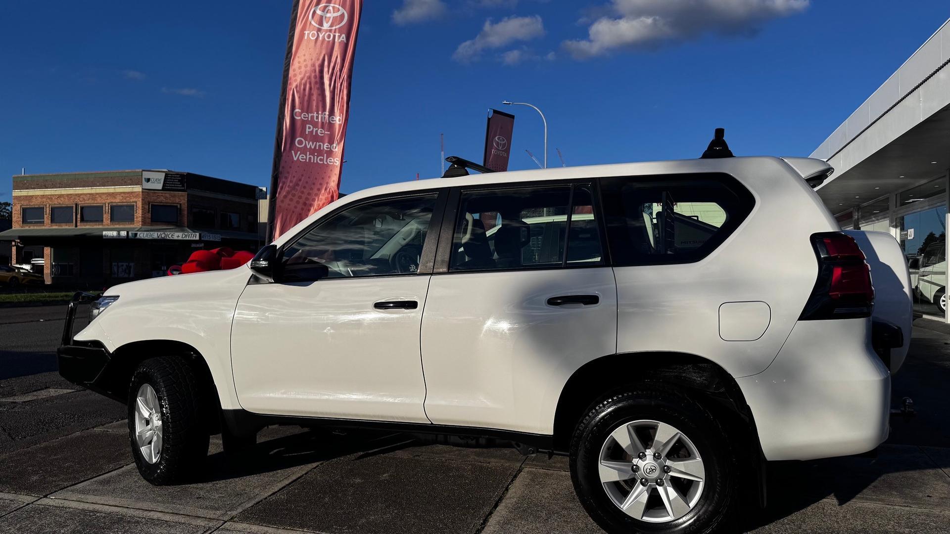 2018 Toyota Landcruiser Prado GX in White