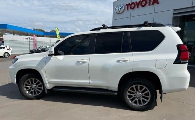 2021 Toyota Landcruiser Prado GXL in White