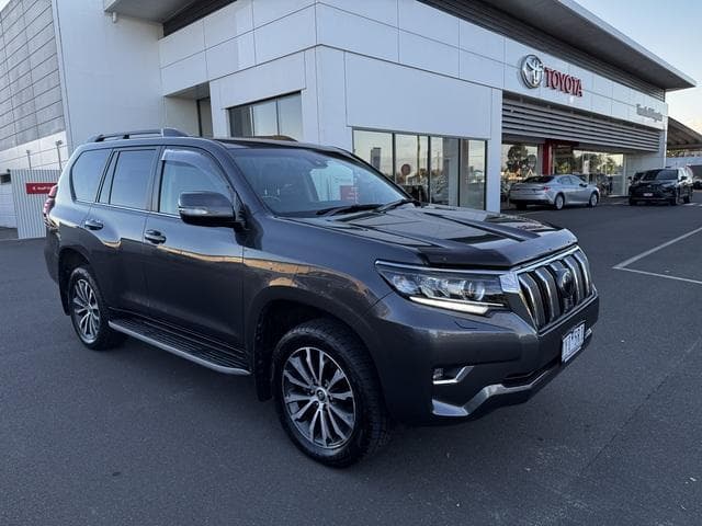 2021 Toyota Landcruiser Prado Kakadu in Silver