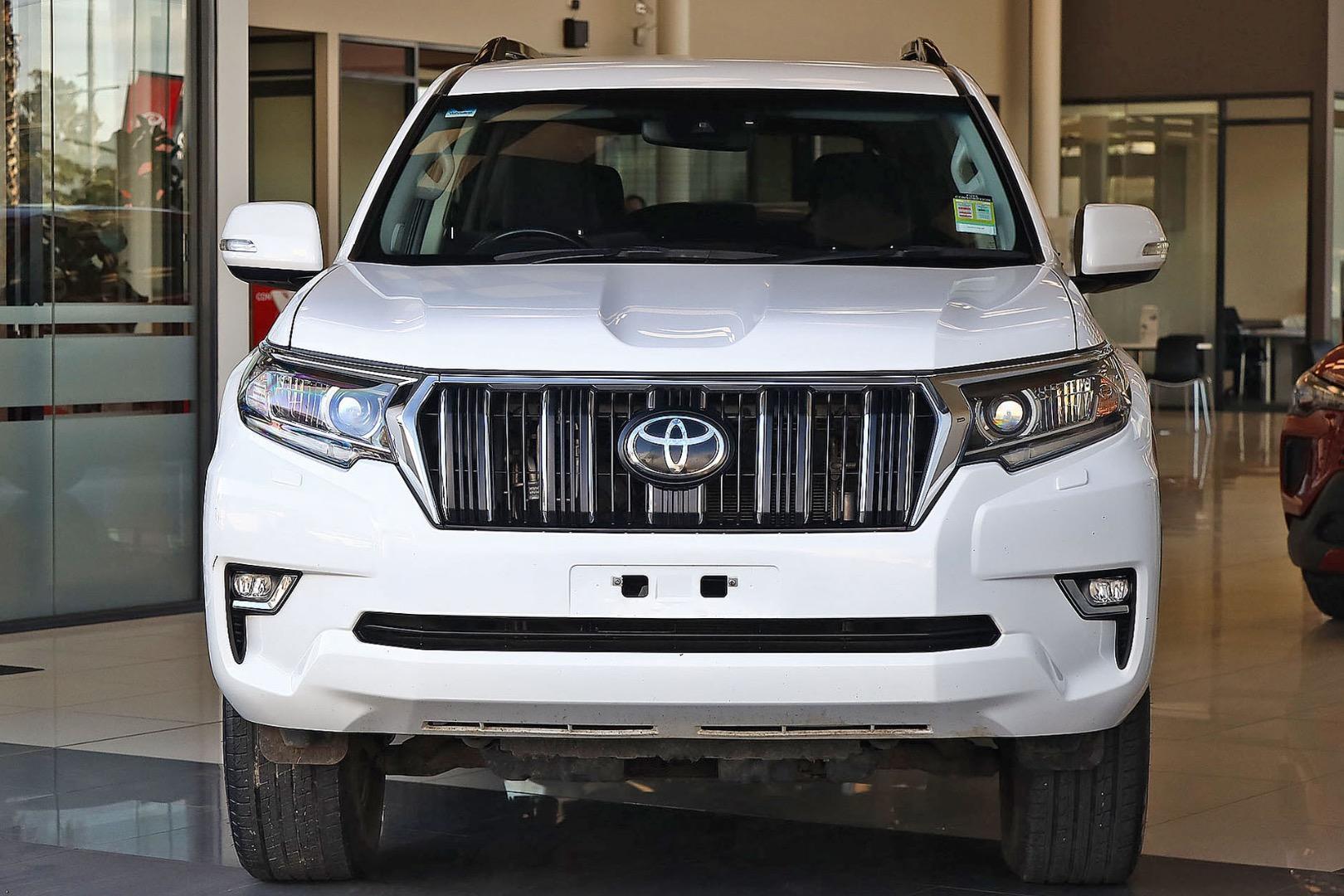 2023 Toyota Landcruiser Prado GXL in White
