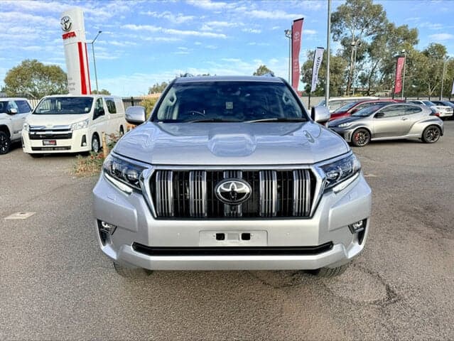 2023 Toyota Landcruiser Prado VX in Silver