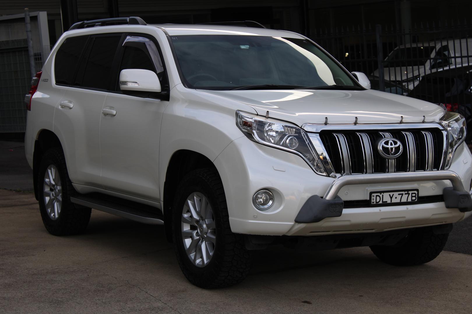 2016 Toyota Landcruiser Prado VX in White