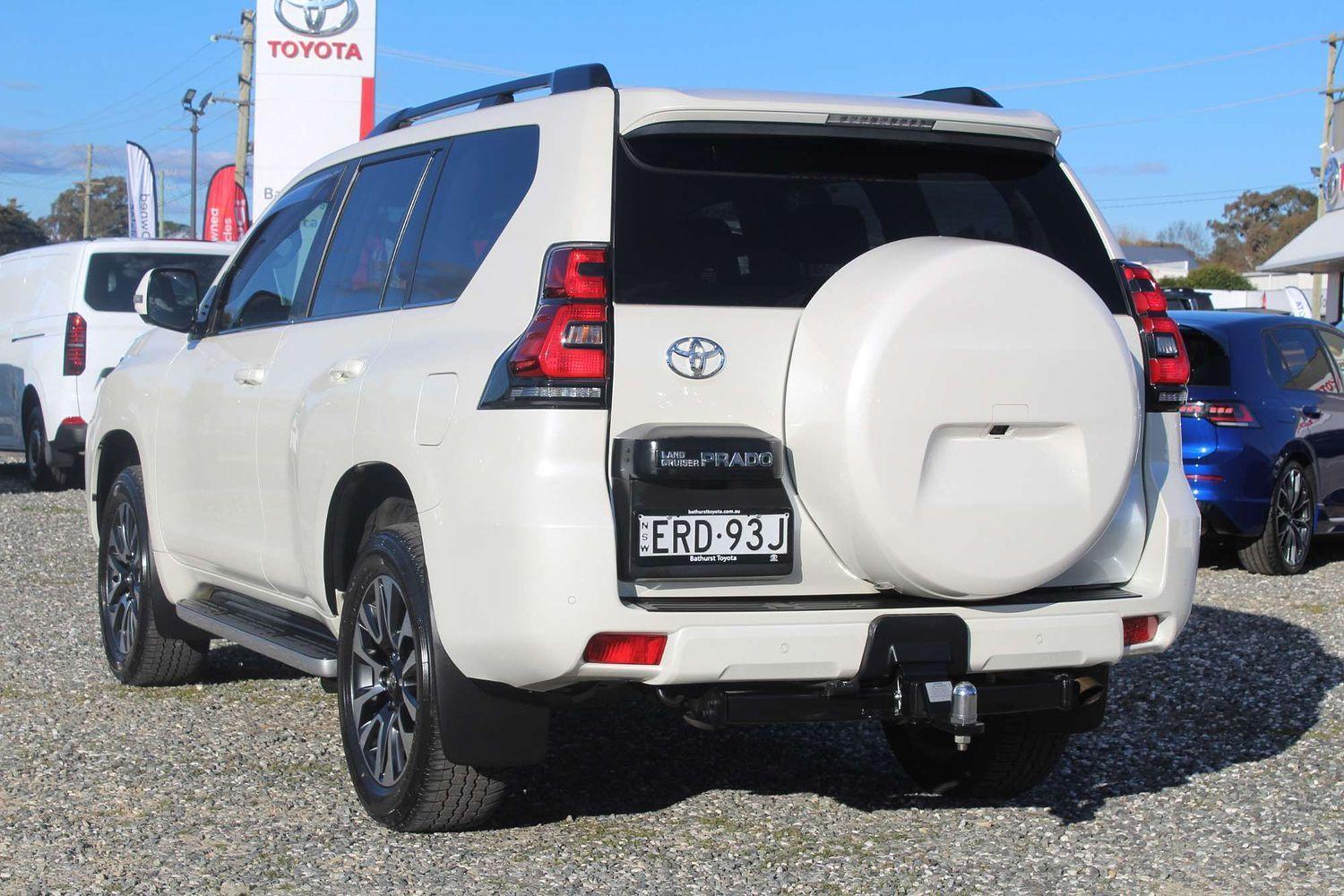 2021 Toyota Landcruiser Prado VX in White