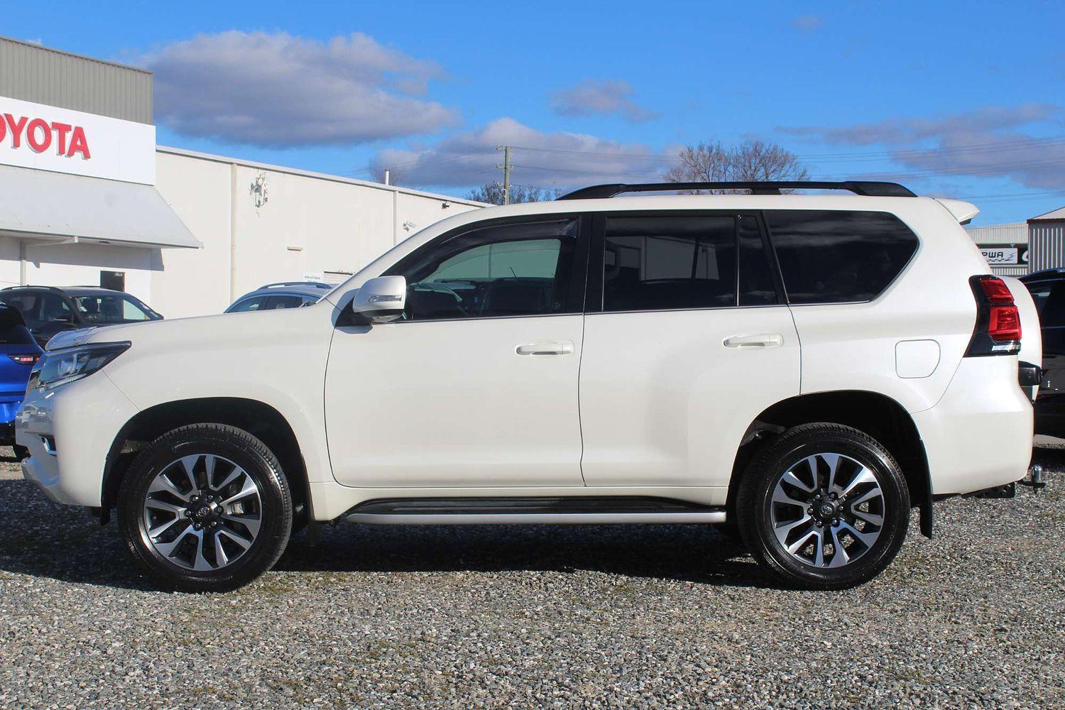 2021 Toyota Landcruiser Prado VX in White