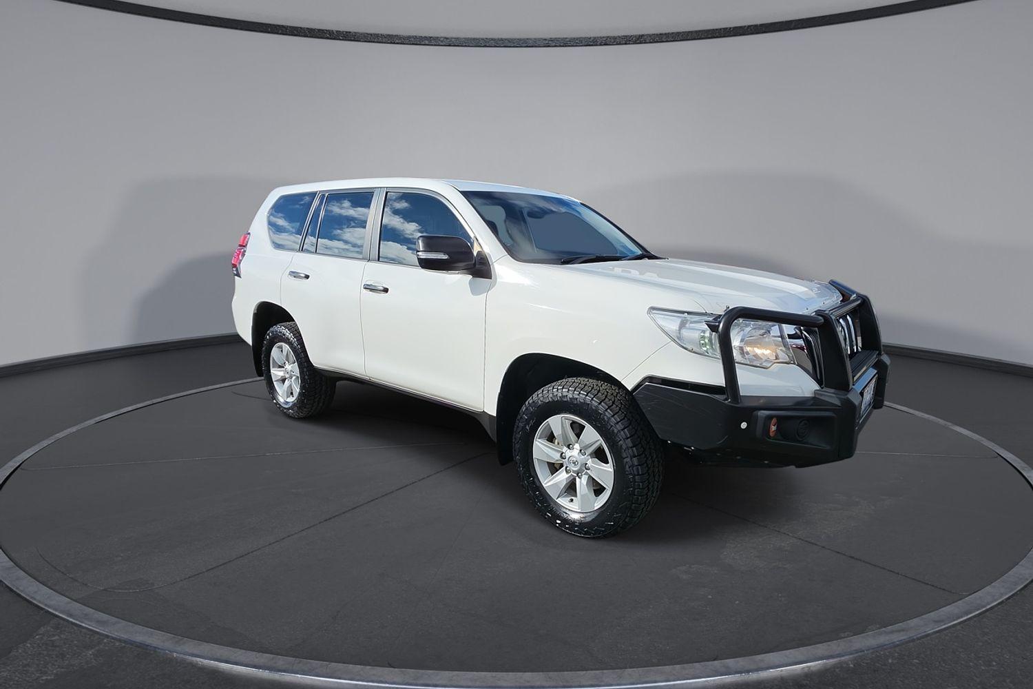 2022 Toyota Landcruiser Prado GX in White