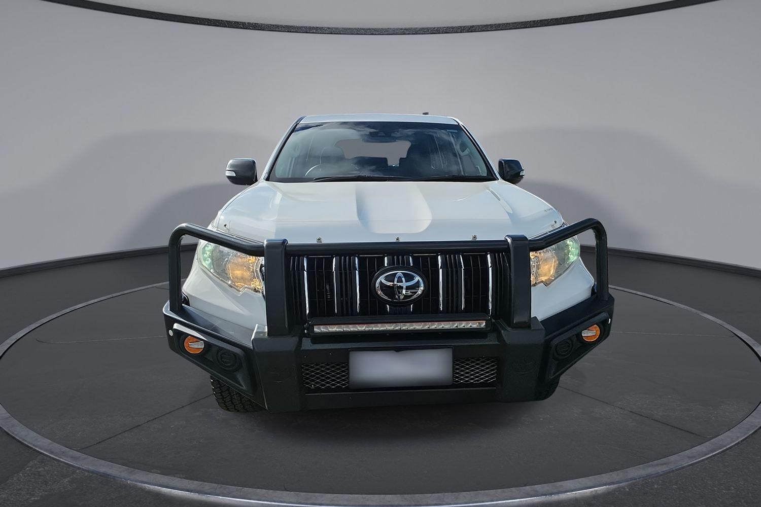 2022 Toyota Landcruiser Prado GX in White