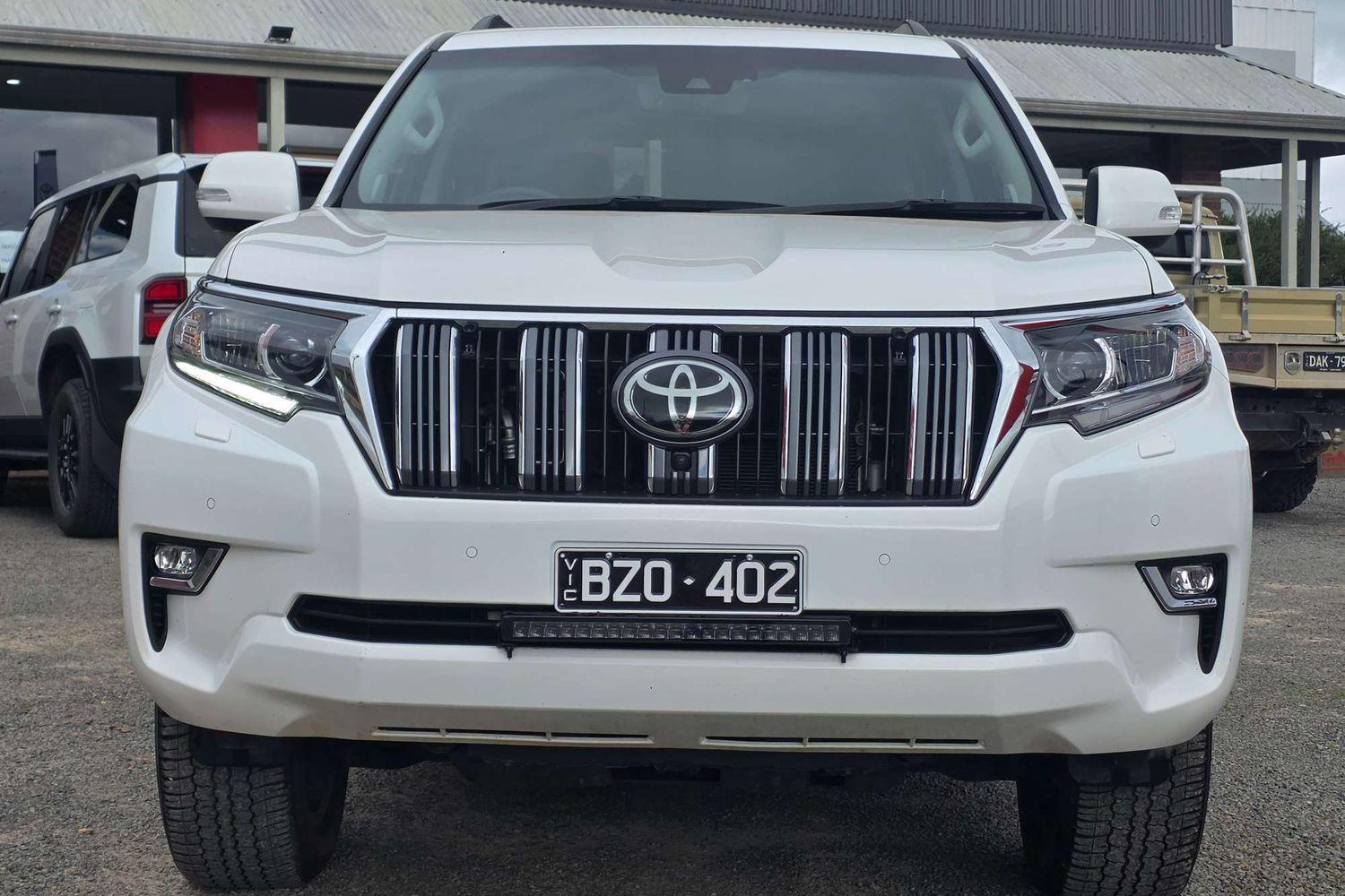 2022 Toyota Landcruiser Prado VX in White