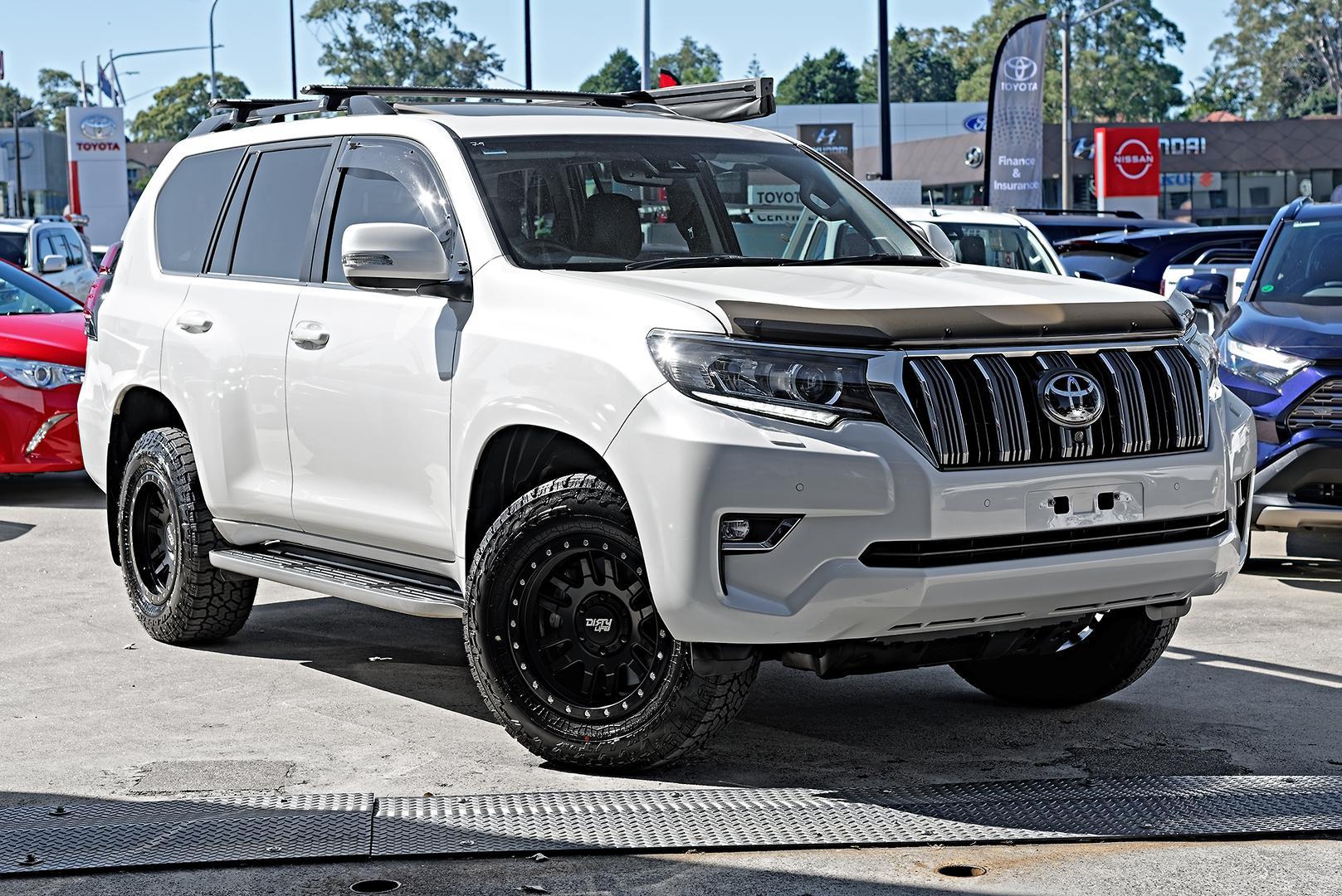 2023 Toyota Landcruiser Prado Kakadu in White