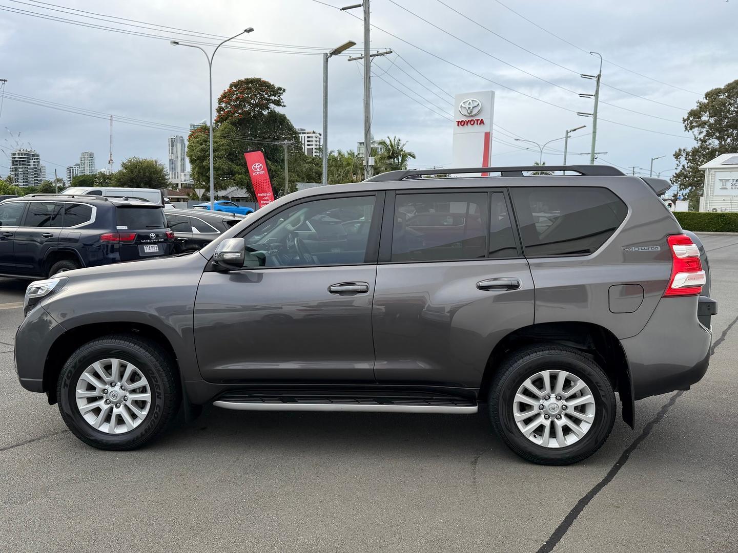2015 Toyota Landcruiser Prado VX in Silver