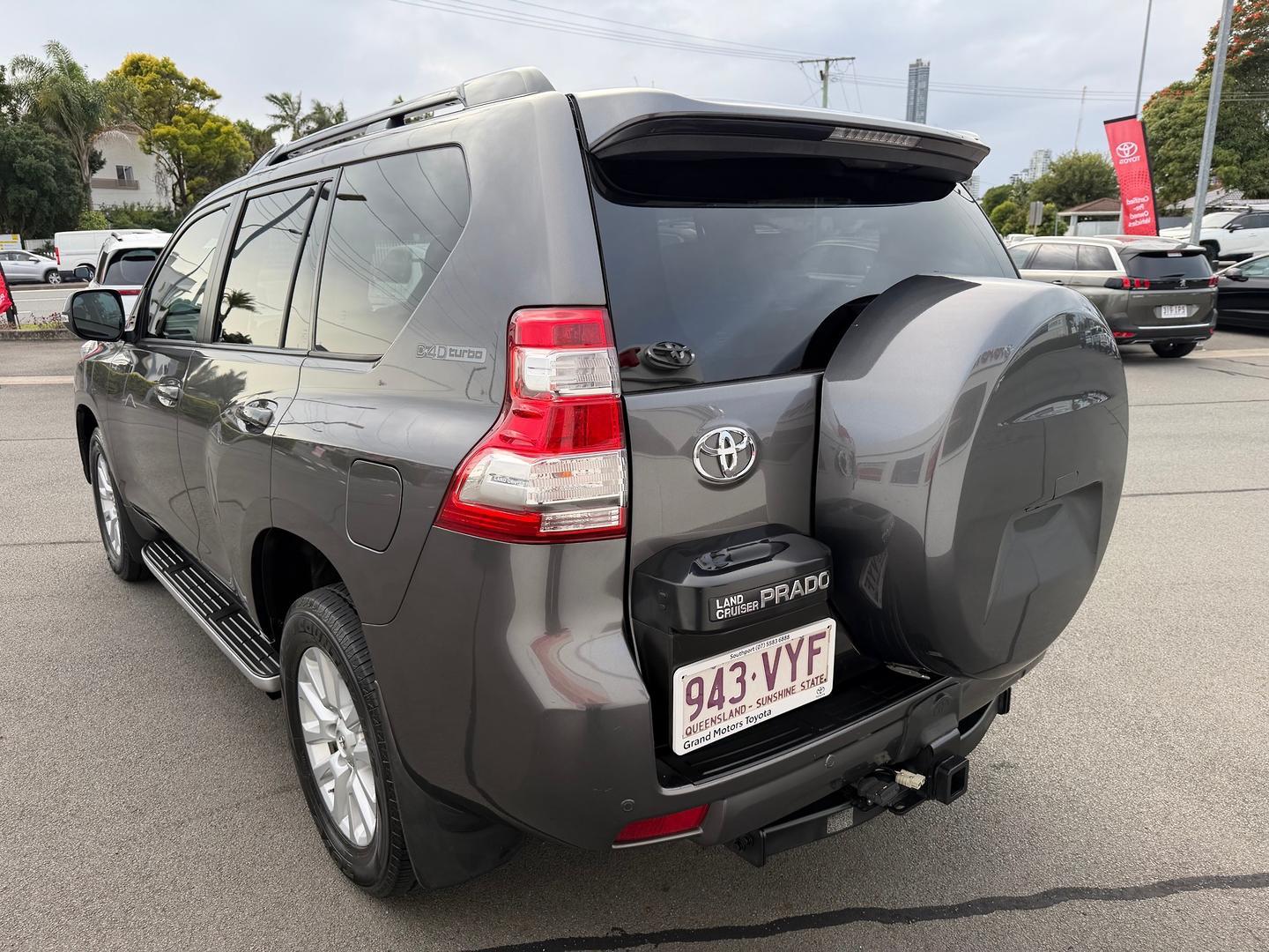 2015 Toyota Landcruiser Prado VX in Silver