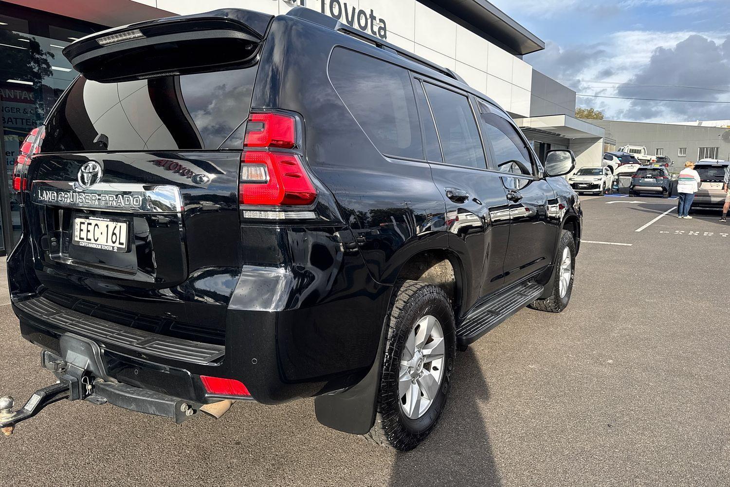 2019 Toyota Landcruiser Prado GXL in Black