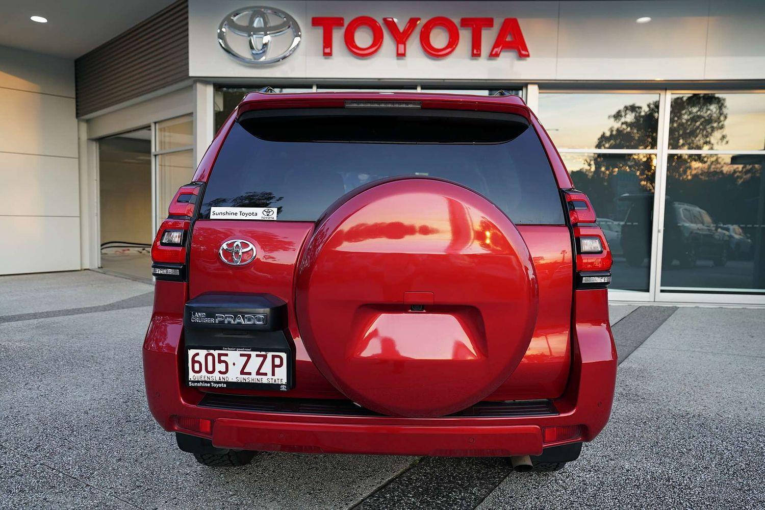 2020 Toyota Landcruiser Prado GXL in Red