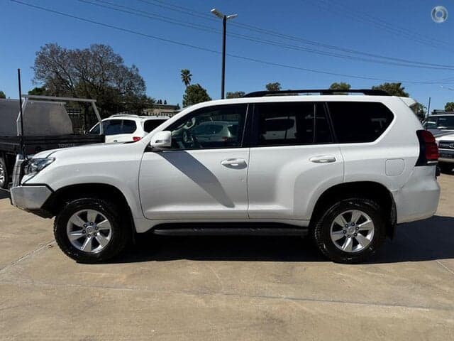 2020 Toyota Landcruiser Prado GXL in White