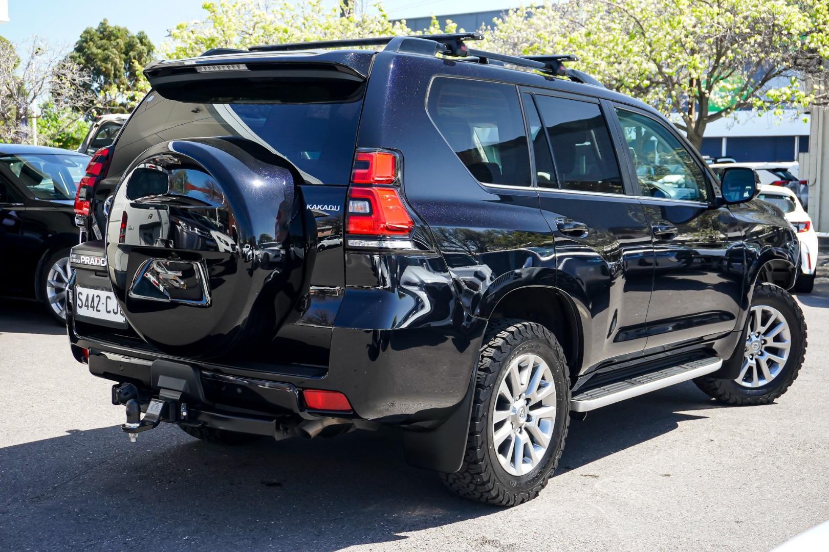 2021 Toyota Landcruiser Prado Kakadu in Black