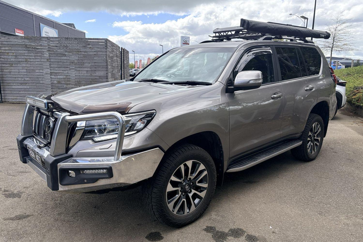 2021 Toyota Landcruiser Prado VX in Bronze