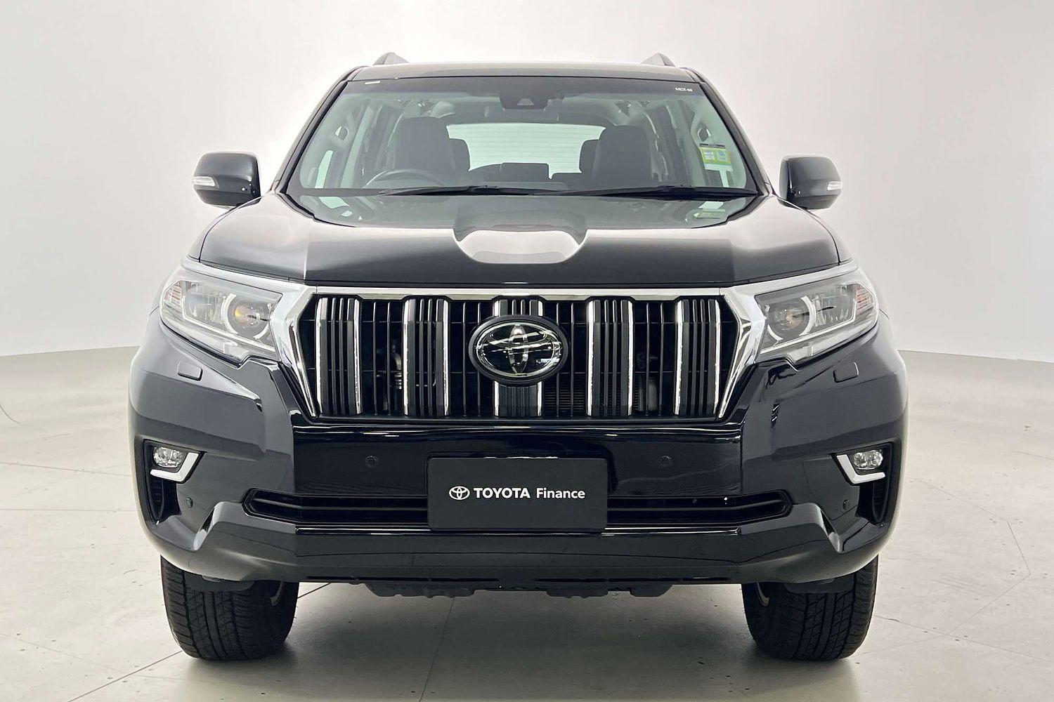 2021 Toyota Landcruiser Prado GXL in Black