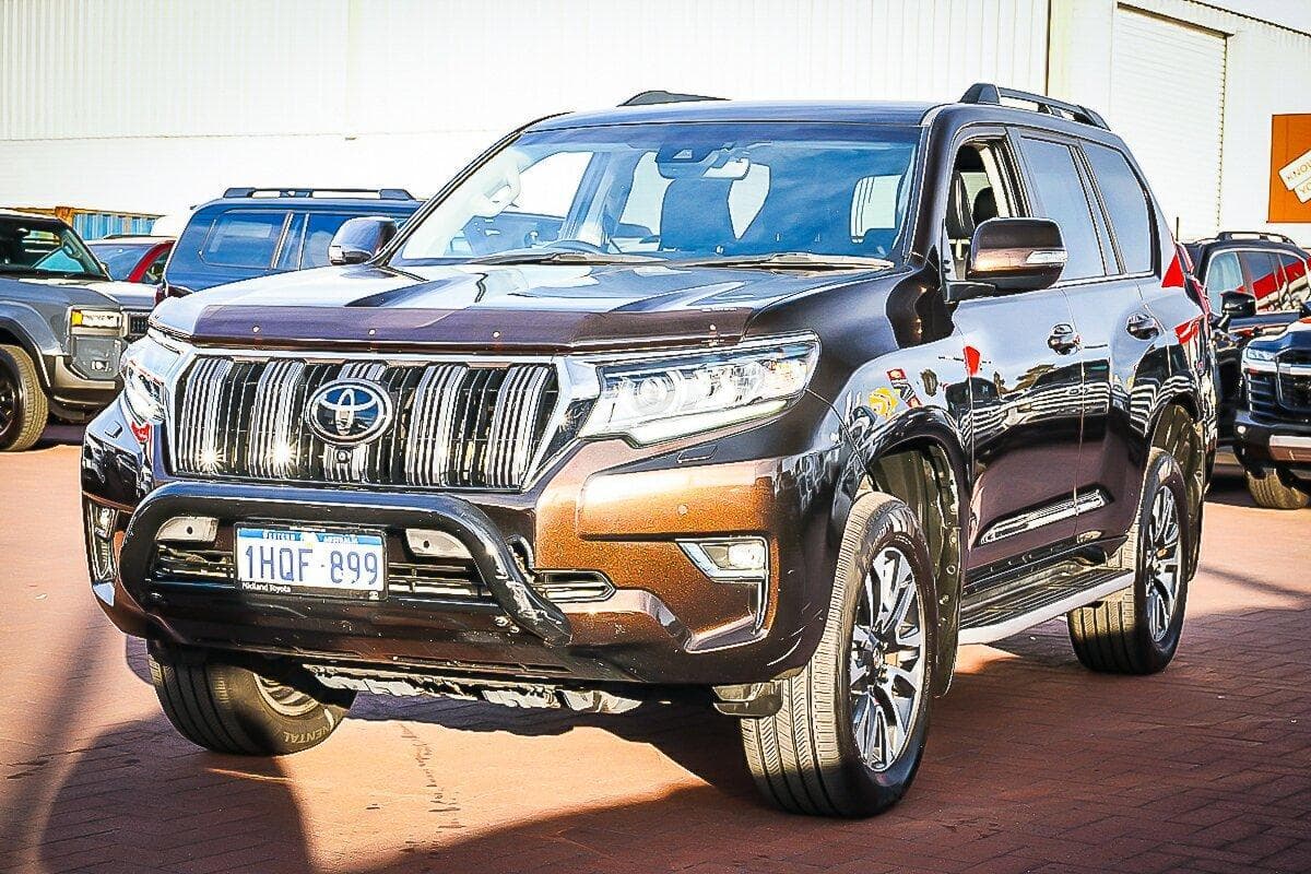 2022 Toyota Landcruiser Prado VX in Brown