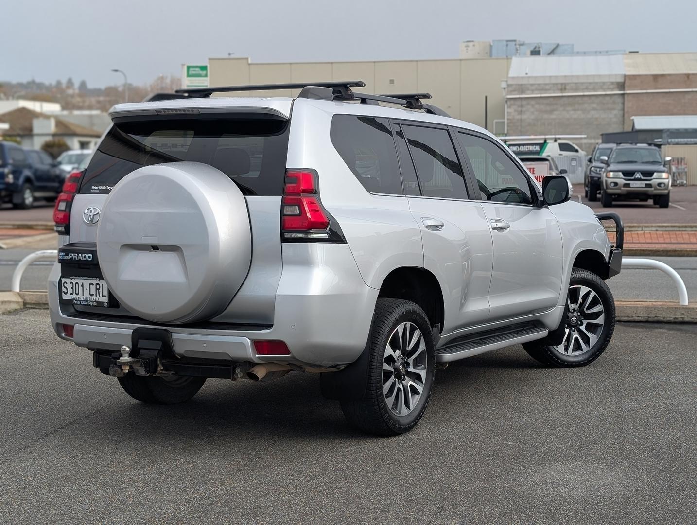 2022 Toyota Landcruiser Prado VX in Silver