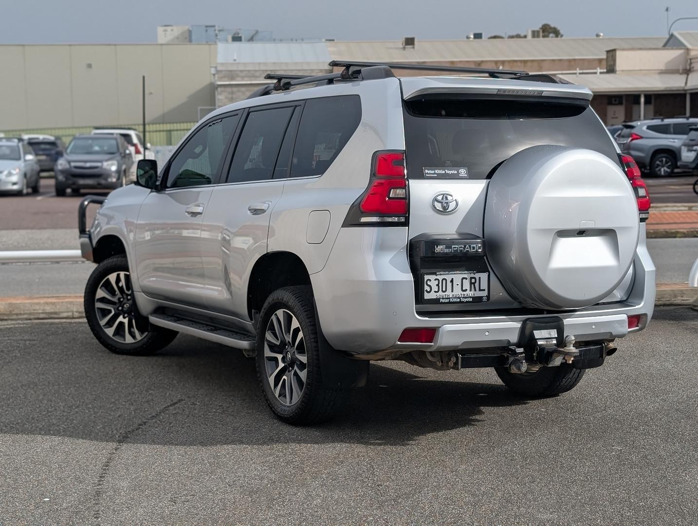 2022 Toyota Landcruiser Prado VX in Silver