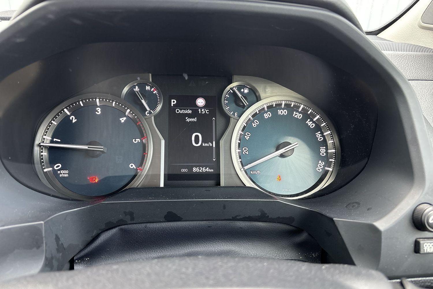 2023 Toyota Landcruiser Prado GXL in White