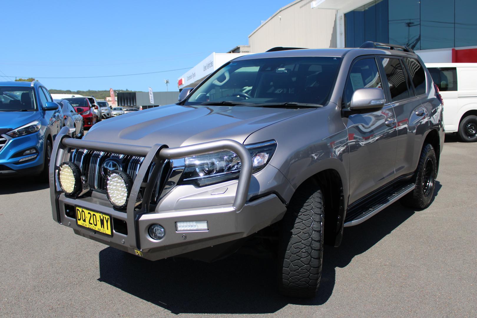 2023 Toyota Landcruiser Prado VX in Bronze
