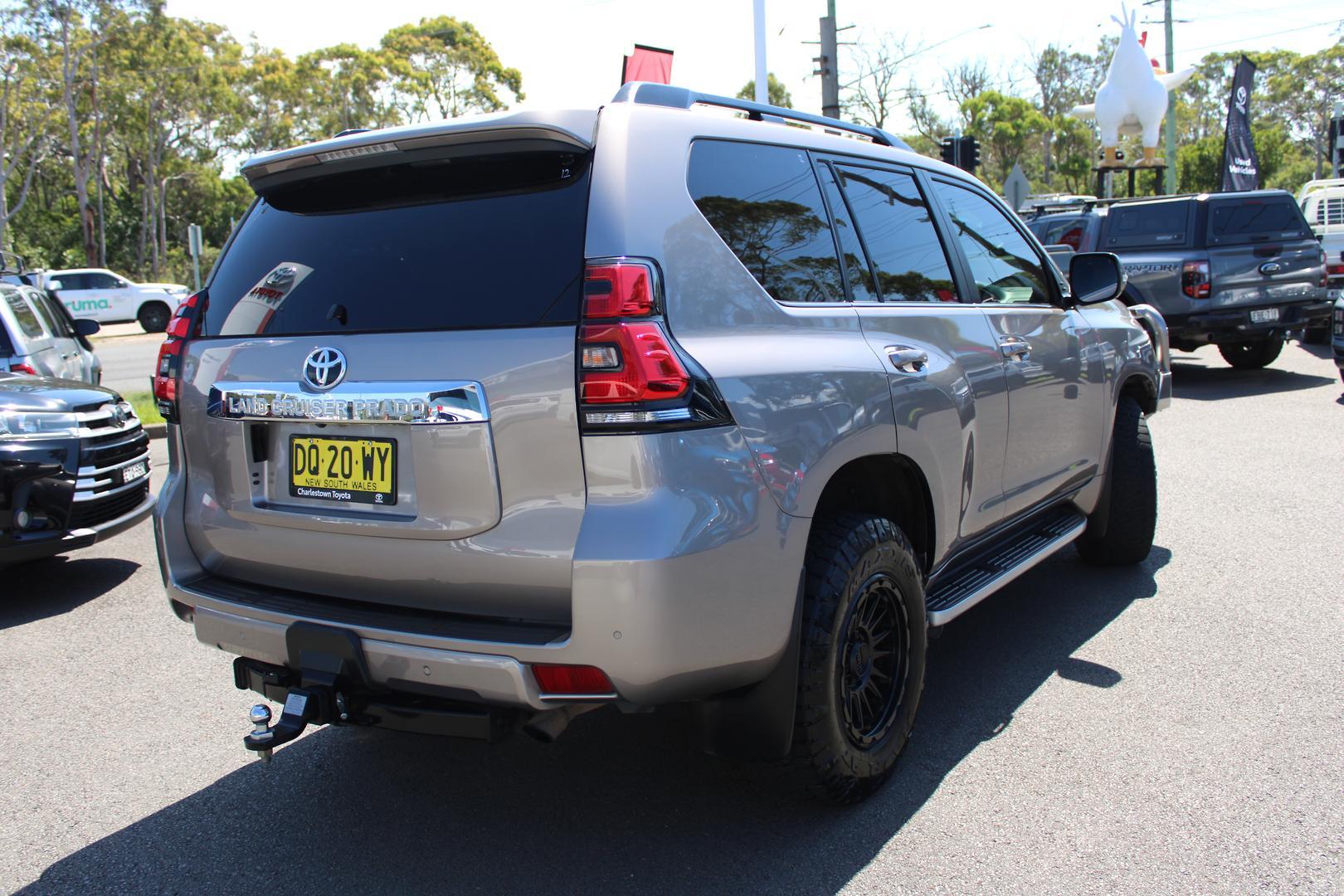 2023 Toyota Landcruiser Prado VX in Bronze