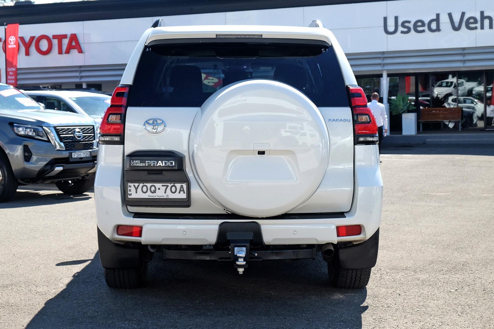 2023 Toyota Landcruiser Prado Kakadu in White