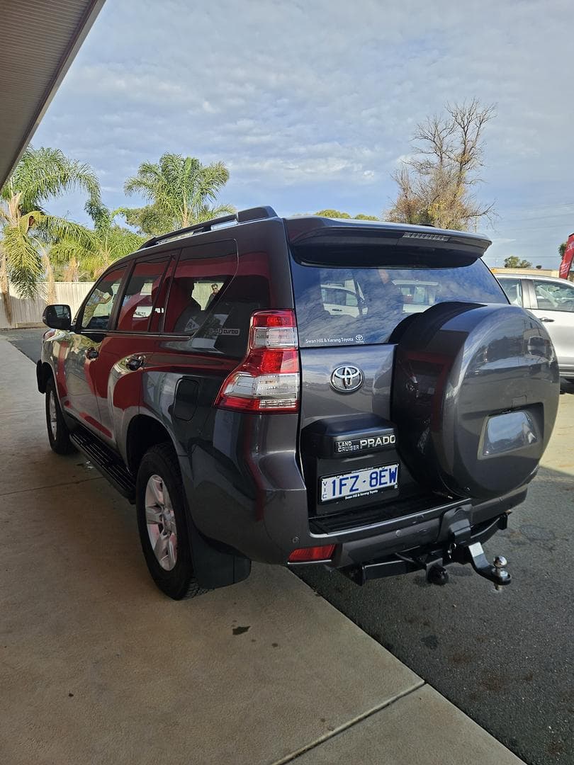 2016 Toyota Landcruiser Prado GXL in Silver