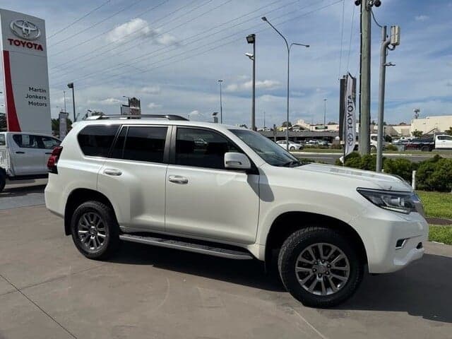 2017 Toyota Landcruiser Prado VX in White