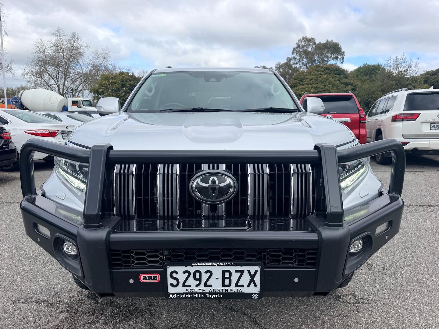 2018 Toyota Landcruiser Prado VX in Silver