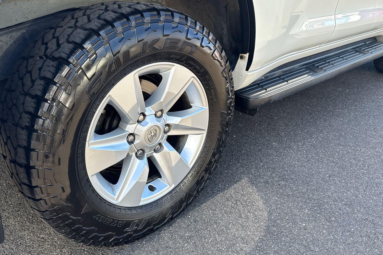 2019 Toyota Landcruiser Prado GXL in White