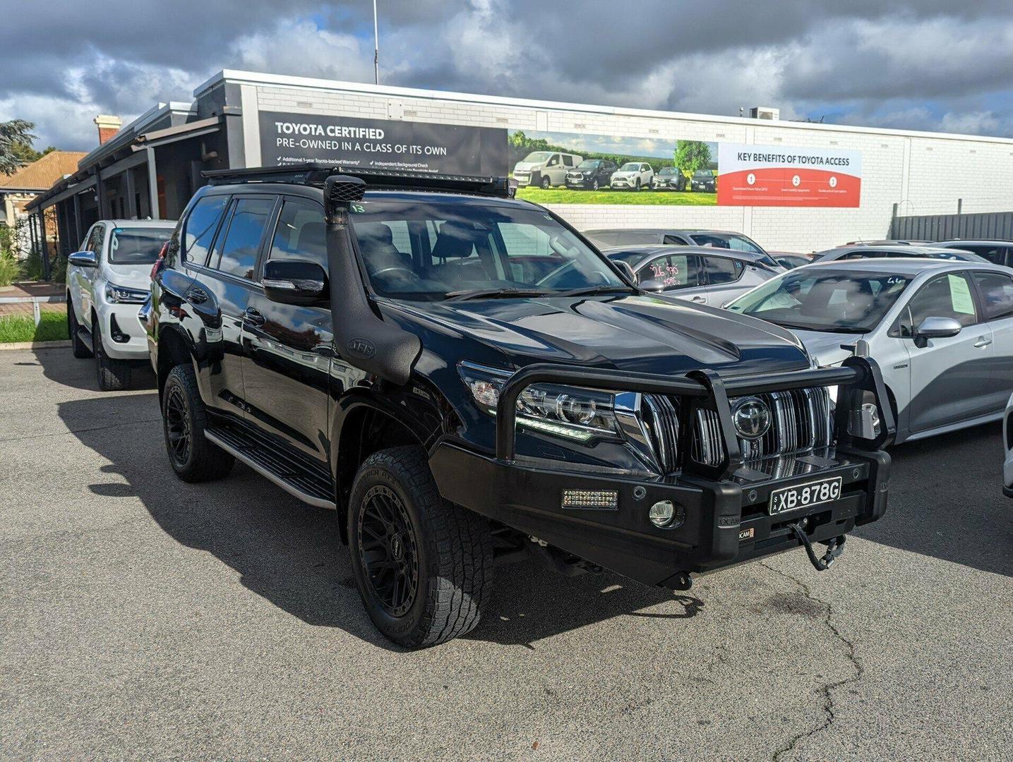 2020 Toyota Landcruiser Prado VX in Black