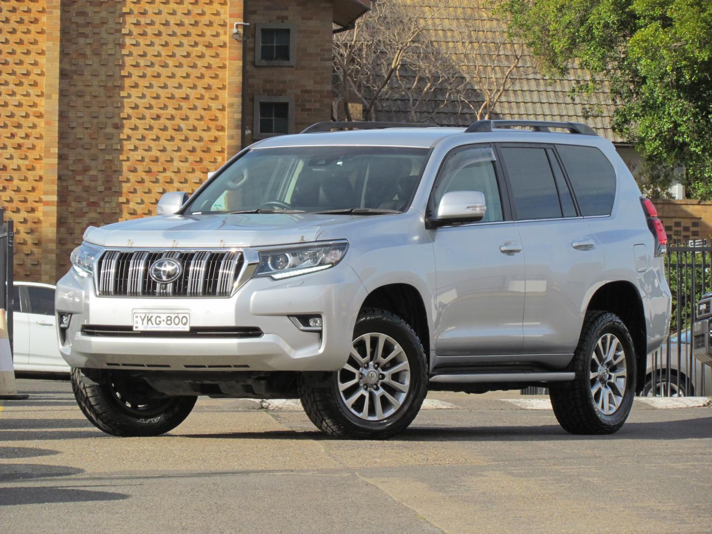 2021 Toyota Landcruiser Prado VX in Silver