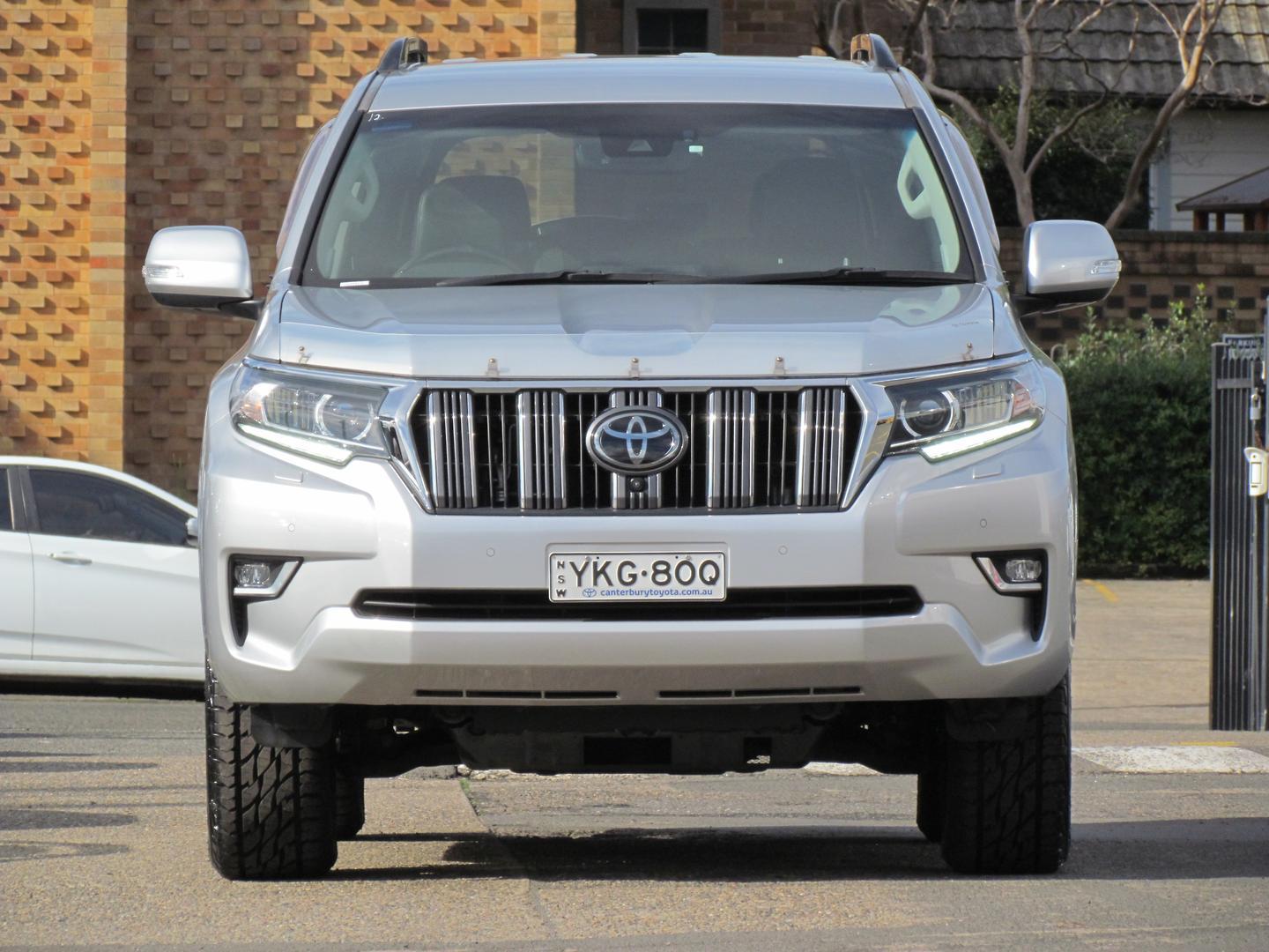 2021 Toyota Landcruiser Prado VX in Silver