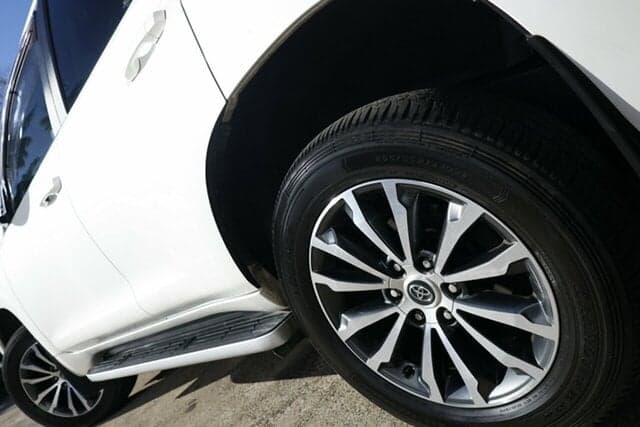 2021 Toyota Landcruiser Prado Kakadu in White