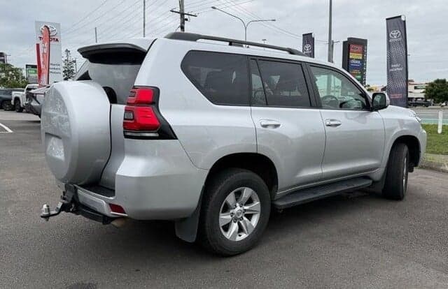 2021 Toyota Landcruiser Prado GXL in Silver