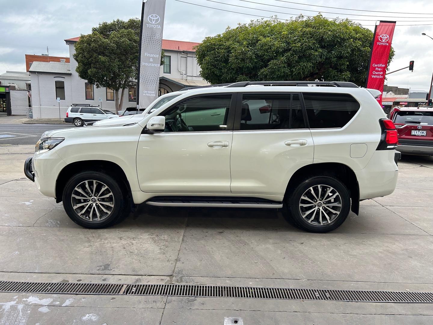 2022 Toyota Landcruiser Prado Kakadu in White