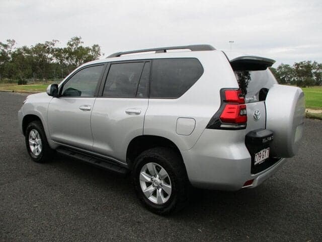 2023 Toyota Landcruiser Prado GXL in Silver