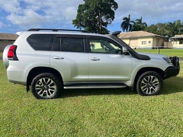 2023 Toyota Landcruiser Prado VX in Silver