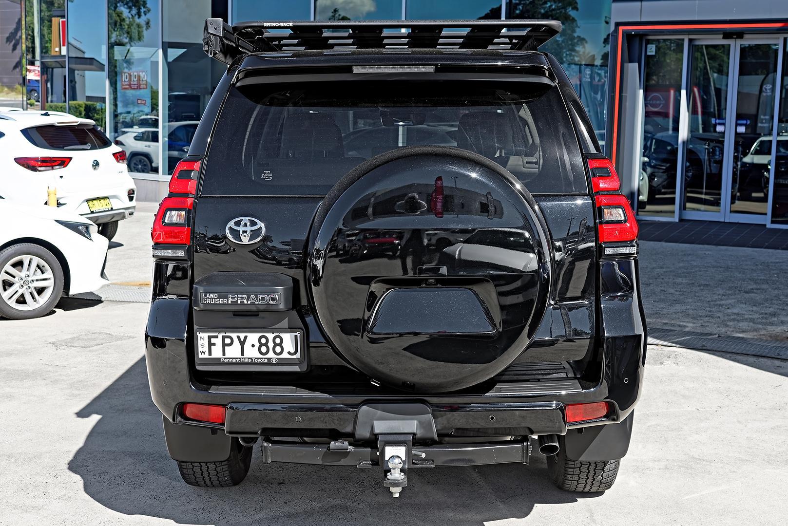 2023 Toyota Landcruiser Prado VX in Black