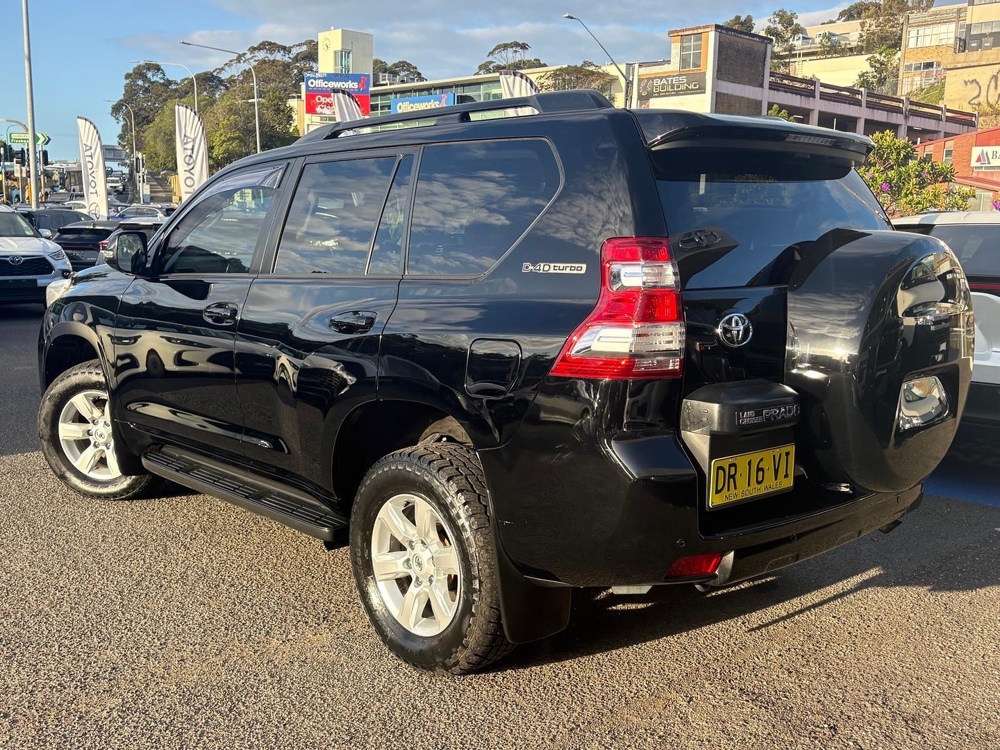 2016 Toyota Landcruiser Prado GXL in Black