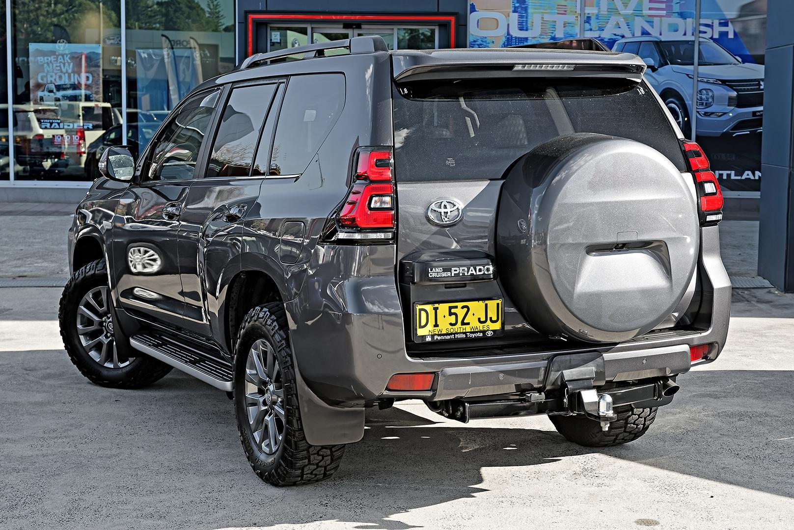 2019 Toyota Landcruiser Prado VX in Silver