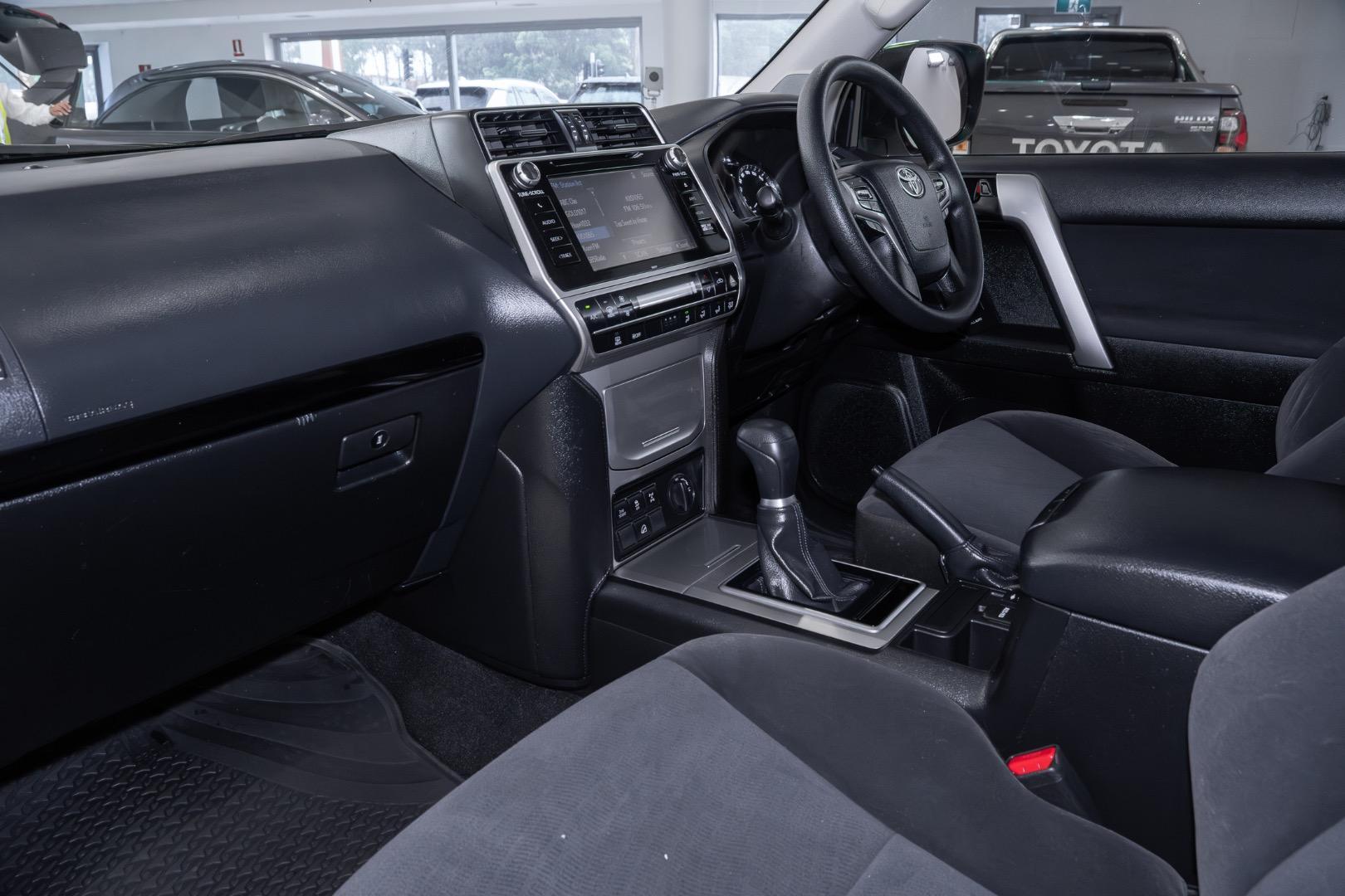 2020 Toyota Landcruiser Prado GX in White