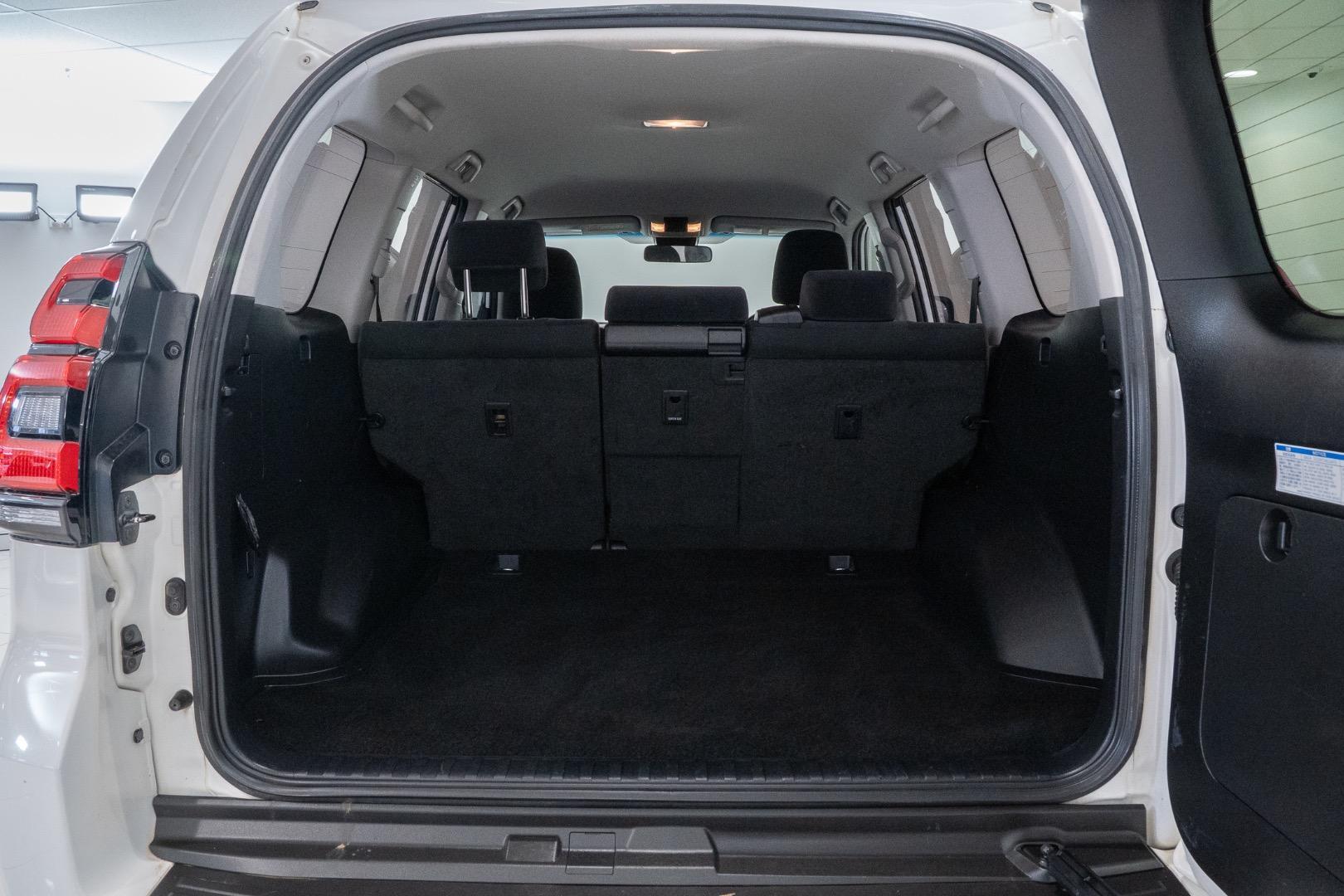 2020 Toyota Landcruiser Prado GX in White