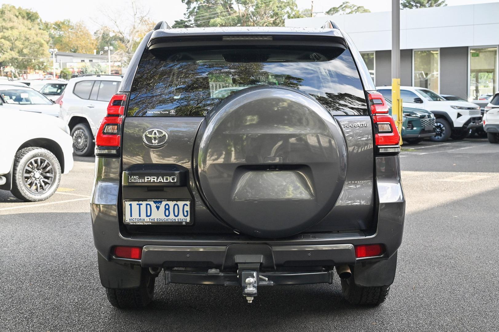 2020 Toyota Landcruiser Prado Kakadu in Silver