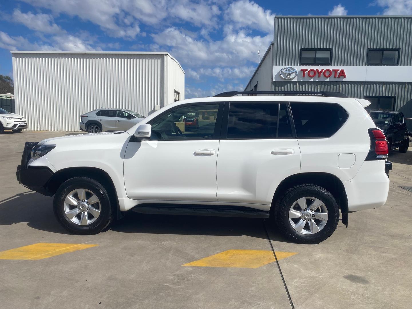 2020 Toyota Landcruiser Prado GXL in White
